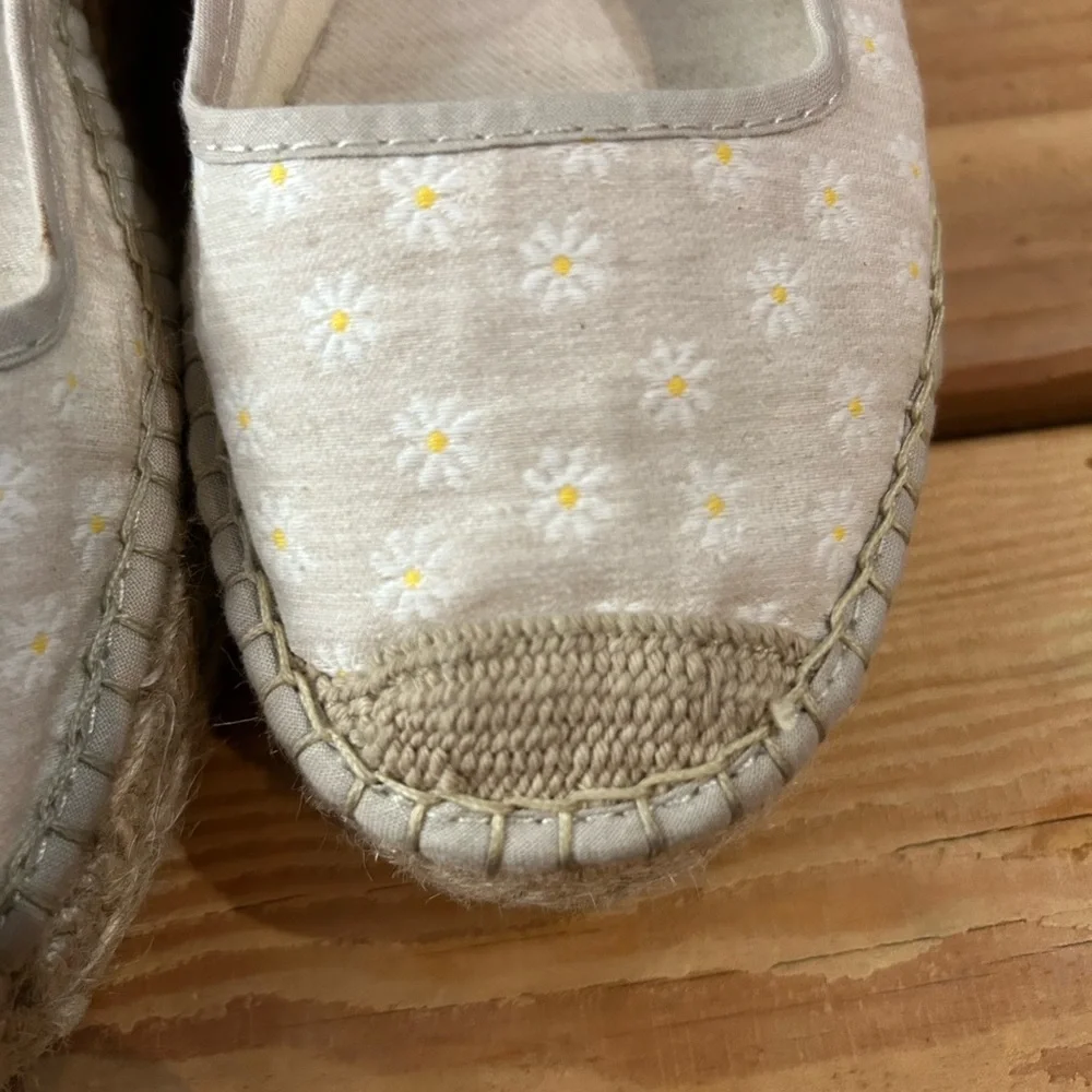Free People Cream Espadrille Mary Janes with White Floral Embroidery